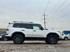 Photo of the vehicle Lexus GX