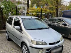 Сүрөт унаа Daihatsu YRV