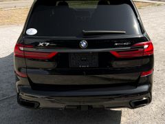 Photo of the vehicle BMW X7