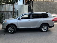 Сүрөт унаа Toyota Highlander