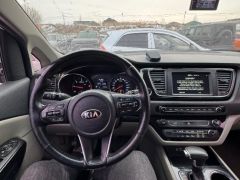 Фото авто Kia Carnival