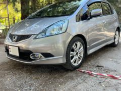 Фото авто Honda Fit