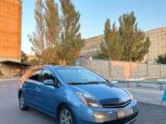 Сүрөт унаа Toyota Prius