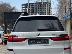 Фото авто BMW X7