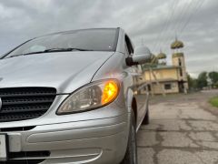 Сүрөт унаа Mercedes-Benz Viano