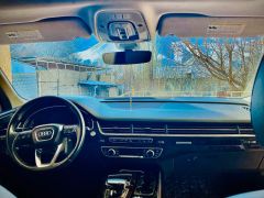 Photo of the vehicle Audi Q7