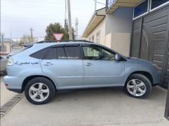 Photo of the vehicle Lexus RX