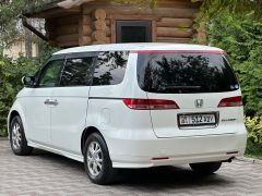 Фото авто Honda Elysion