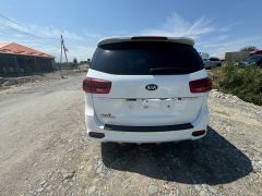 Photo of the vehicle Kia Carnival