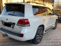 Фото авто Toyota Land Cruiser