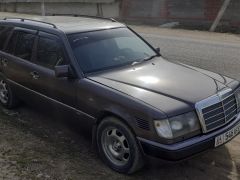 Фото авто Mercedes-Benz W124