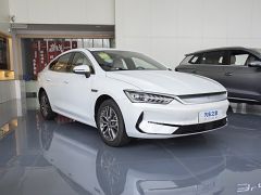 Сүрөт унаа BYD Qin