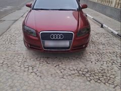 Сүрөт унаа Audi A4