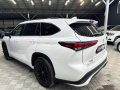 Сүрөт унаа Toyota Highlander