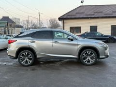 Photo of the vehicle Lexus RX