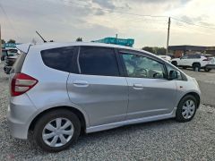 Фото авто Honda Fit