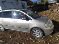 Сүрөт унаа Toyota Avensis Verso