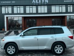 Сүрөт унаа Toyota Highlander