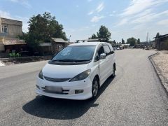 Photo of the vehicle Toyota Estima