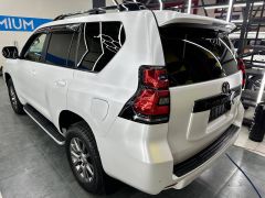 Photo of the vehicle Toyota Land Cruiser Prado