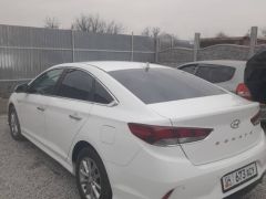 Photo of the vehicle Hyundai Sonata