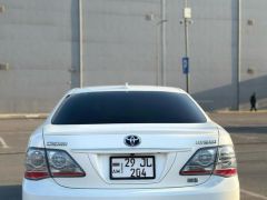 Фото авто Toyota Crown