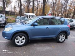 Сүрөт унаа Toyota RAV4