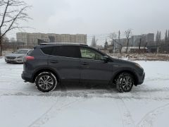 Photo of the vehicle Toyota RAV4