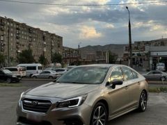 Photo of the vehicle Subaru Legacy