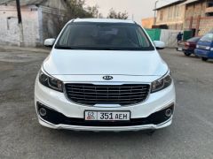 Photo of the vehicle Kia Carnival