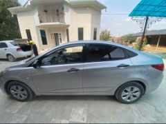 Сүрөт унаа Hyundai Solaris