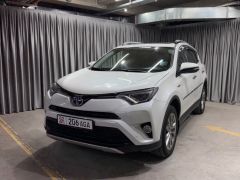 Photo of the vehicle Toyota RAV4