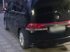 Photo of the vehicle Honda Stepwgn