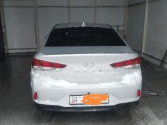 Photo of the vehicle Hyundai Sonata