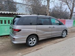 Фото авто Toyota Estima