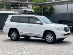 Photo of the vehicle Toyota Land Cruiser