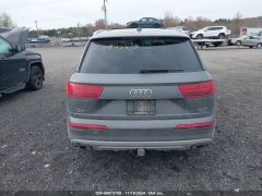 Photo of the vehicle Audi Q7