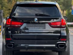 Photo of the vehicle BMW X5