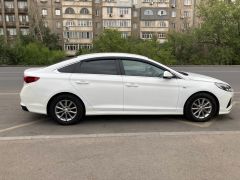 Photo of the vehicle Hyundai Sonata