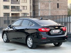 Photo of the vehicle Chevrolet Cruze