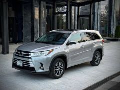 Сүрөт унаа Toyota Highlander