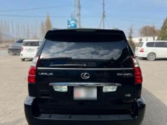 Photo of the vehicle Lexus GX