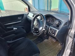 Фото авто Honda Stepwgn