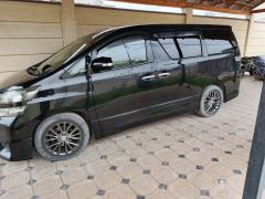 Фото авто Toyota Vellfire