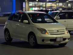 Photo of the vehicle Toyota Ist