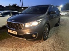 Фото авто Kia Carnival