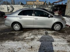 Фото авто Toyota Yaris