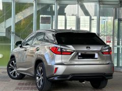 Photo of the vehicle Lexus RX