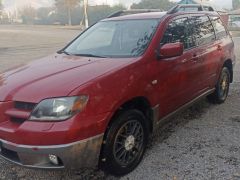 Фото авто Mitsubishi Outlander