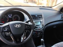 Сүрөт унаа Hyundai Solaris